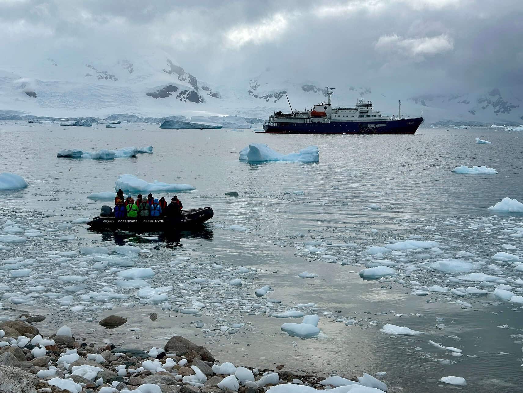 How to Plan a Trip to Antarctica - How to Plan a Trip to Antarctica With a dingy from the MV Plancius in the Antarctica.