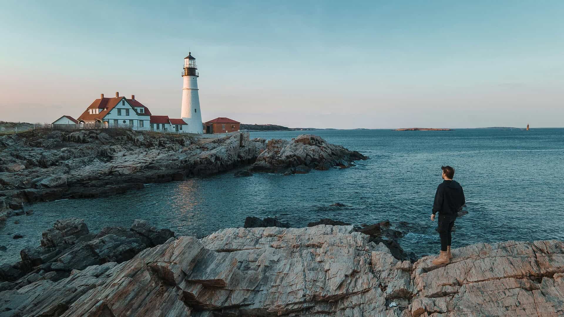 ev travel - EV Travel Planner: The Best Destinations in the US for Traveling In an EV A lighthouse on the Atlantic Coast