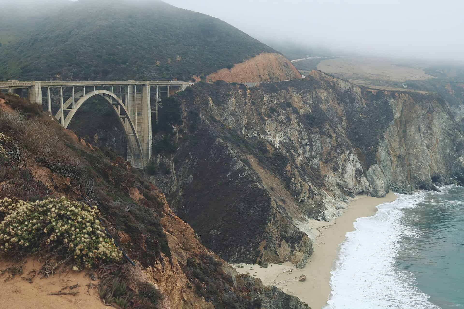 ev travel - EV Travel Planner: The Best Destinations in the US for Traveling In an EV California Byway