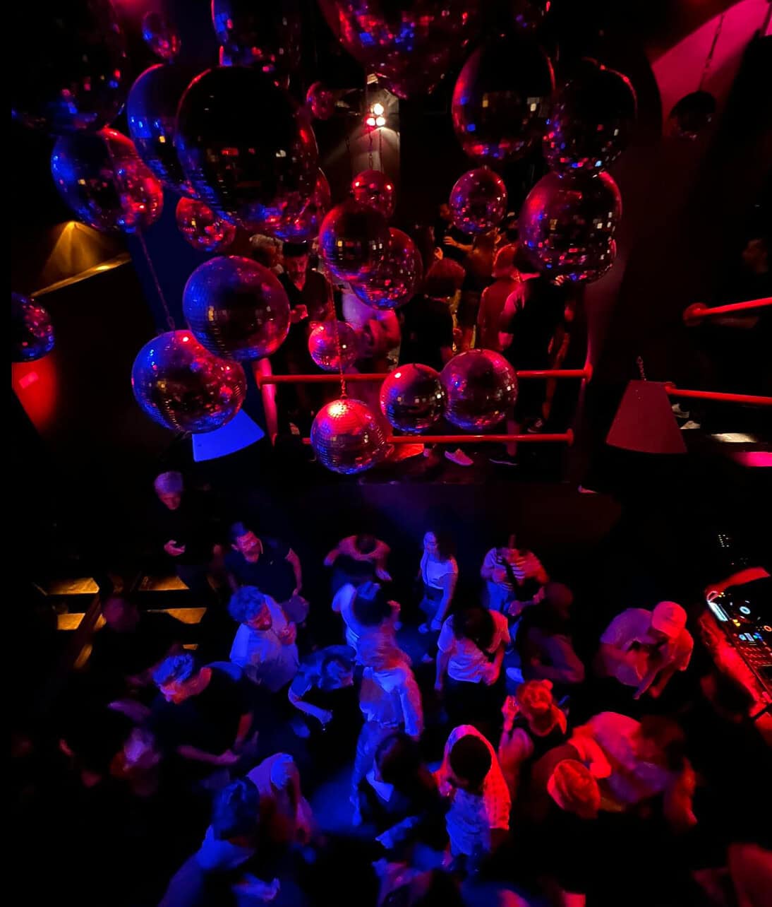 - Discover Nightlife in Lisbon: Top Spots and Secrets Incógnito in Lisbon, Portugal.