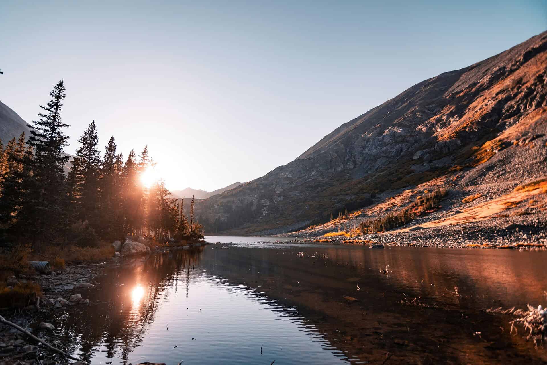 ev travel - EV Travel Planner: The Best Destinations in the US for Traveling In an EV Colorado Rockies