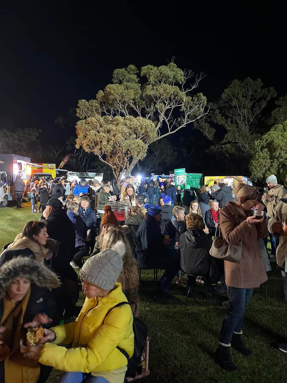 - Discover Melbourne's Unforgettable Nightlife Soul Night Market Mornington in Melbourne, Australia.