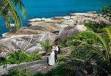 Wedding in Koh Samui in Thailand. Photo by Katya Bulgakova -unsplash.